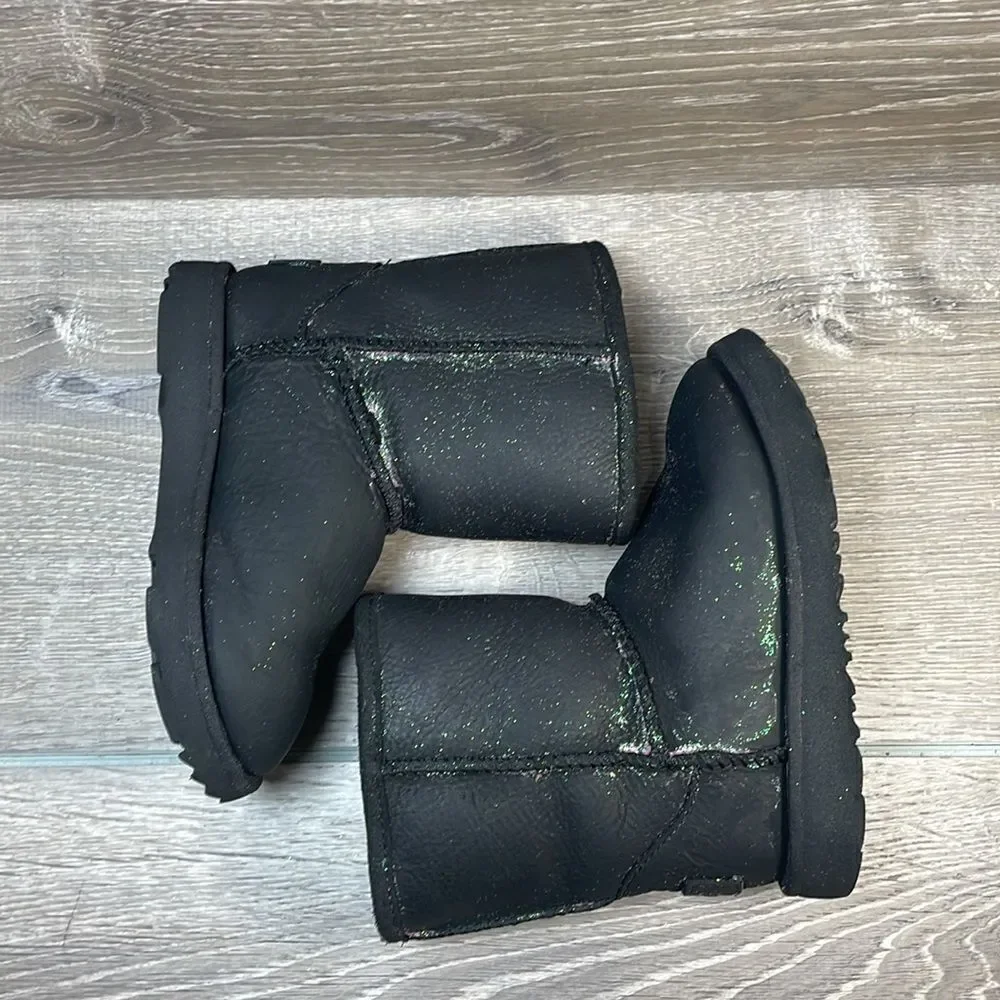 Ugg Kids Classic II Black Leather Sparkly Glitter Toddler Girl Sz 10 Winter Boot
